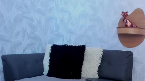 ariadnaa_brown1 online show from 05/12/26, 02:58