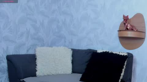 Snapshot of ariadnaa_brown1 chatting on 06/28/26, 04:02 ariadnaa_brown1 online show from 06/28/26, 04:02
