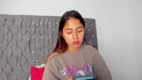 Aria Montgomery online show from 09/13/25, 03:28