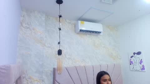 Snapshot of ariana_florez chatting on 06/21/26, 07:16 Sofia online show from 06/21/26, 07:16