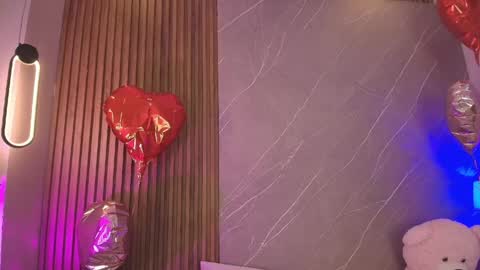 Ariana online show from 04/10/26, 12:21