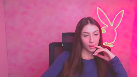 Ariana online show from 09/17/25, 05:20