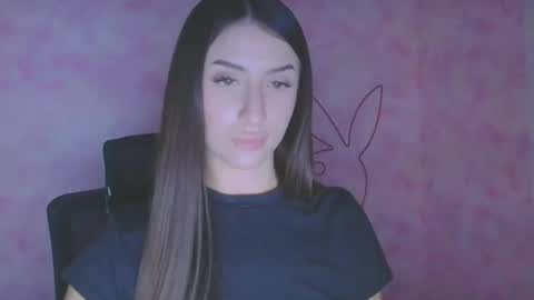 Ariana online show from 11/08/25, 06:57