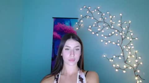 Ariana online show from 11/14/25, 12:59