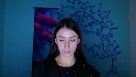 Ariana online show from 12/04/25, 06:44