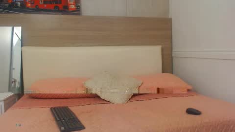 Ariana online show from 04/06/26, 01:56