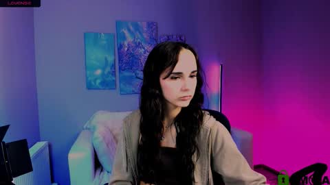 ariana_ross7 online show from 09/22/25, 07:38