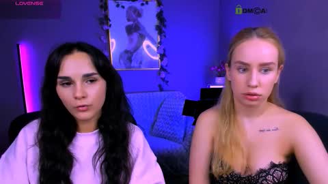 ariana_ross7 online show from 10/11/25, 07:23