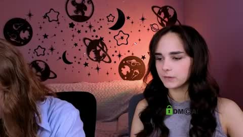 Snapshot of ariana_ross7 chatting on 06/11/26, 09:40 ariana_ross7 online show from 06/11/26, 09:40