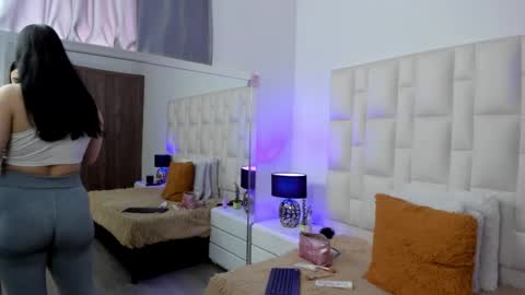  ariana  online show from 03/07/26, 04:26