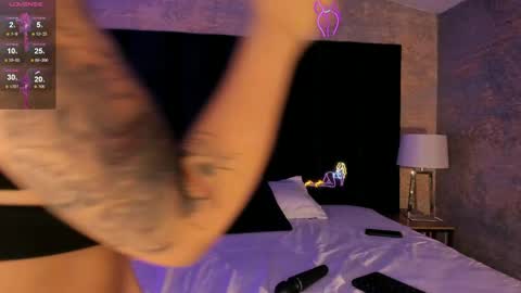 Ari online show from 01/28/25, 02:21