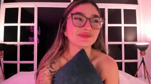 Ari online show from 03/07/25, 09:29