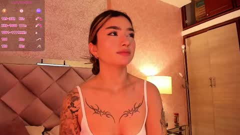 Ari online show from 12/22/25, 03:47