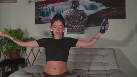 Snapshot of ariana_whitee chatting on 02/05/26, 07:24 ariana_whitee online show from 02/05/26, 07:24