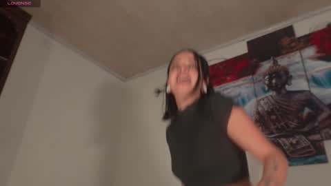 ariana_whitee online show from 03/10/26, 08:25