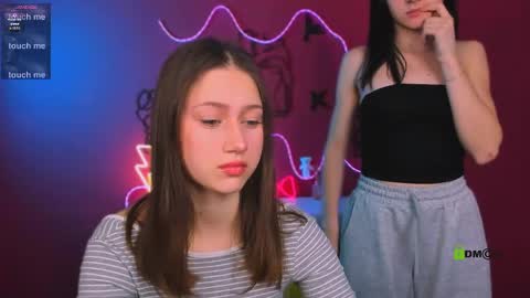 arianaa_cat online show from 05/01/26, 06:56