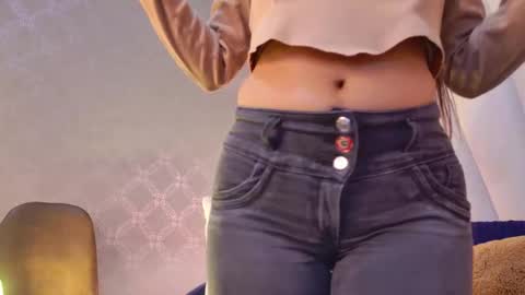 Arianaa Gray online show from 11/23/25, 04:23