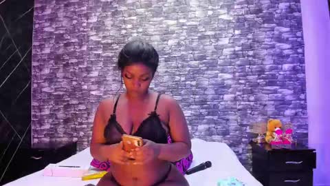 Ariana online show from 02/14/25, 12:14