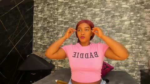 Ariana online show from 10/14/25, 01:23