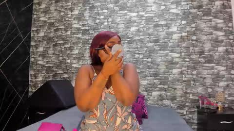 Ariana online show from 10/22/25, 12:05