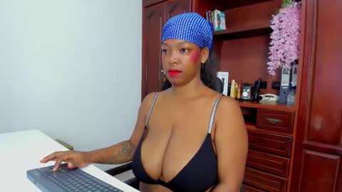 Andrea online show from 09/09/25, 09:03