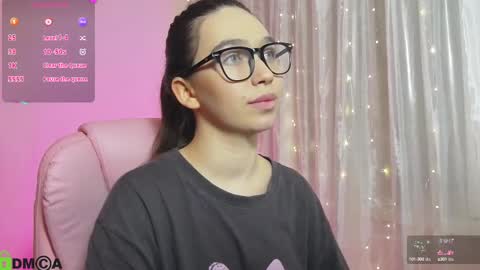 arianahot777 online show from 02/24/25, 03:02