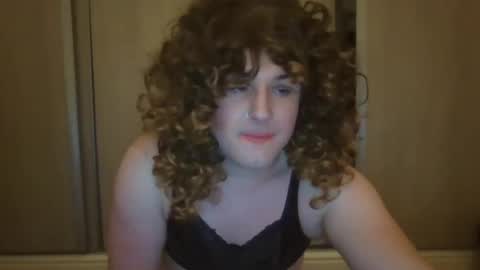 Ariana 3 online show from 01/01/25, 02:41