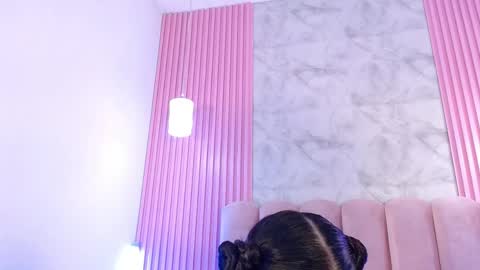 ArianaRougee online show from 05/07/26, 10:31