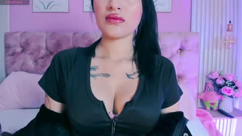 arianawest_ online show from 05/20/26, 12:55