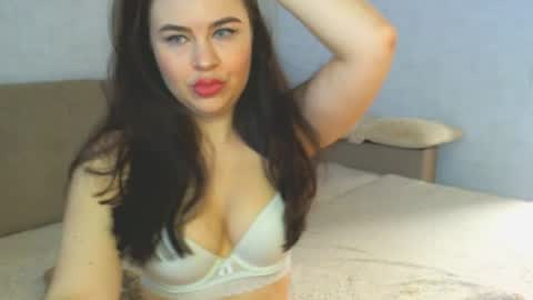 ArianaxSky online show from 08/04/26, 09:45