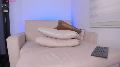 Snapshot of arianna_0 chatting on 01/31/26, 07:11 arianna_0 online show from 01/31/26, 07:11