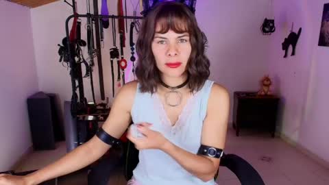 Snapshot of arianna_connorr chatting on 05/12/26, 01:19 arianna_connorr online show from 05/12/26, 01:19