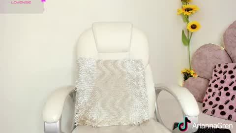 Arianna online show from 02/17/25, 07:31