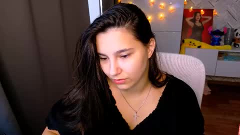 Snapshot of arianna_grend chatting on 09/10/25, 12:38 Arianna online show from 09/10/25, 12:38