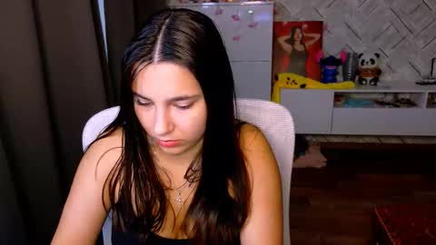 Snapshot of arianna_grend chatting on 09/11/25, 12:05 Arianna online show from 09/11/25, 12:05