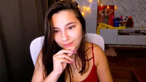 Snapshot of arianna_grend chatting on 09/19/25, 10:05 Arianna online show from 09/19/25, 10:05