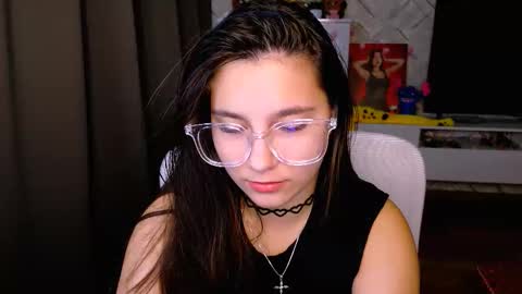 Snapshot of arianna_grend chatting on 10/30/25, 11:33 Arianna online show from 10/30/25, 11:33