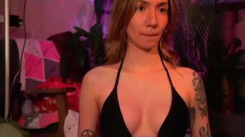 Olivka online show from 06/18/26, 09:14
