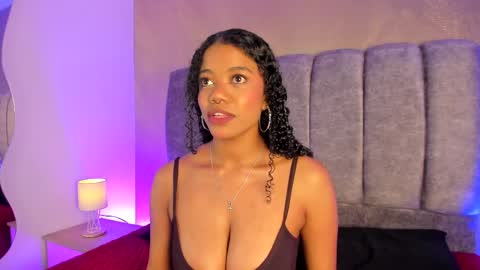 arianna_roxe_ online show from 06/04/26, 05:24