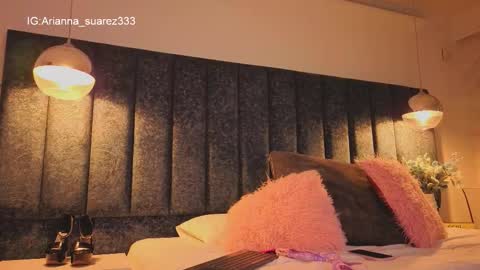 Arianna online show from 09/30/25, 07:41