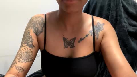Ariannaaaalove online show from 05/21/26, 12:06