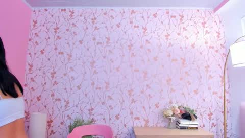 Arianna online show from 09/15/25, 12:05