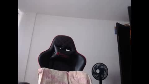 ariannaloovel online show from 02/09/26, 06:12