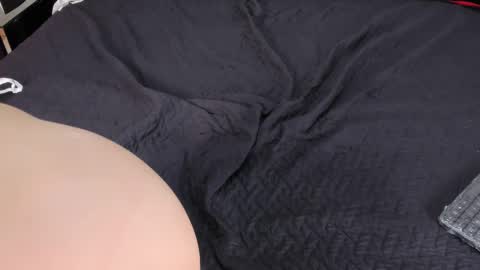 ariannarussell1 online show from 03/03/25, 04:46