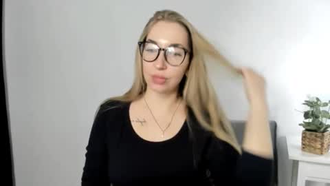 Aria online show from 03/02/26, 12:23