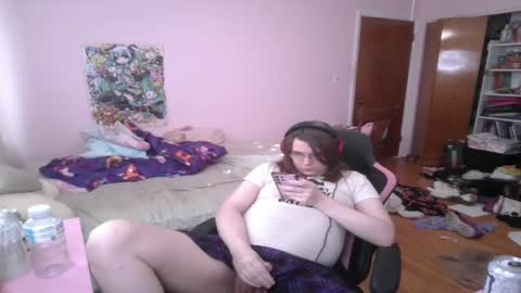 Ariathebrat online show from 06/08/26, 09:37