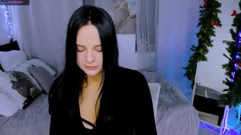 Snapshot of ariathorn chatting on 12/16/25, 08:47 Aria online show from 12/16/25, 08:47