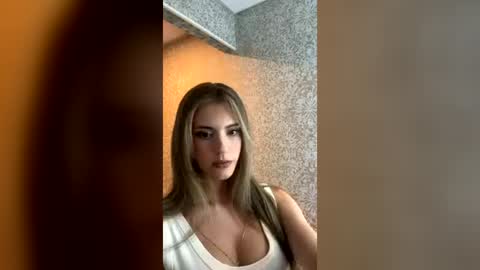 Aria online show from 07/22/26, 12:24