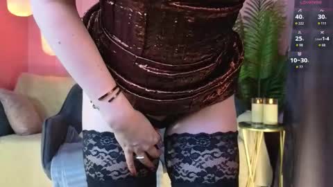 Snapshot of ariel_joy chatting on 09/14/25, 06:01 Ari online show from 09/14/25, 06:01