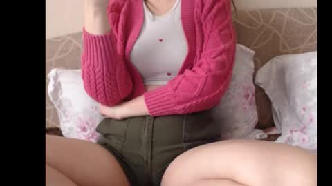 Snapshot of ariel_la chatting on 11/11/25, 08:14 Ariella online show from 11/11/25, 08:14